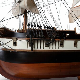 USS Constellation 