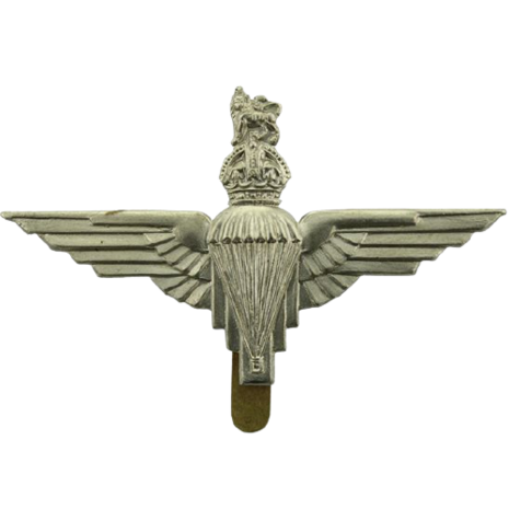 WW2 British Parachute regiment cap badge with slider or pin